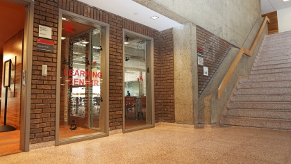An exterior photo of the Learning Center on Livingston campus